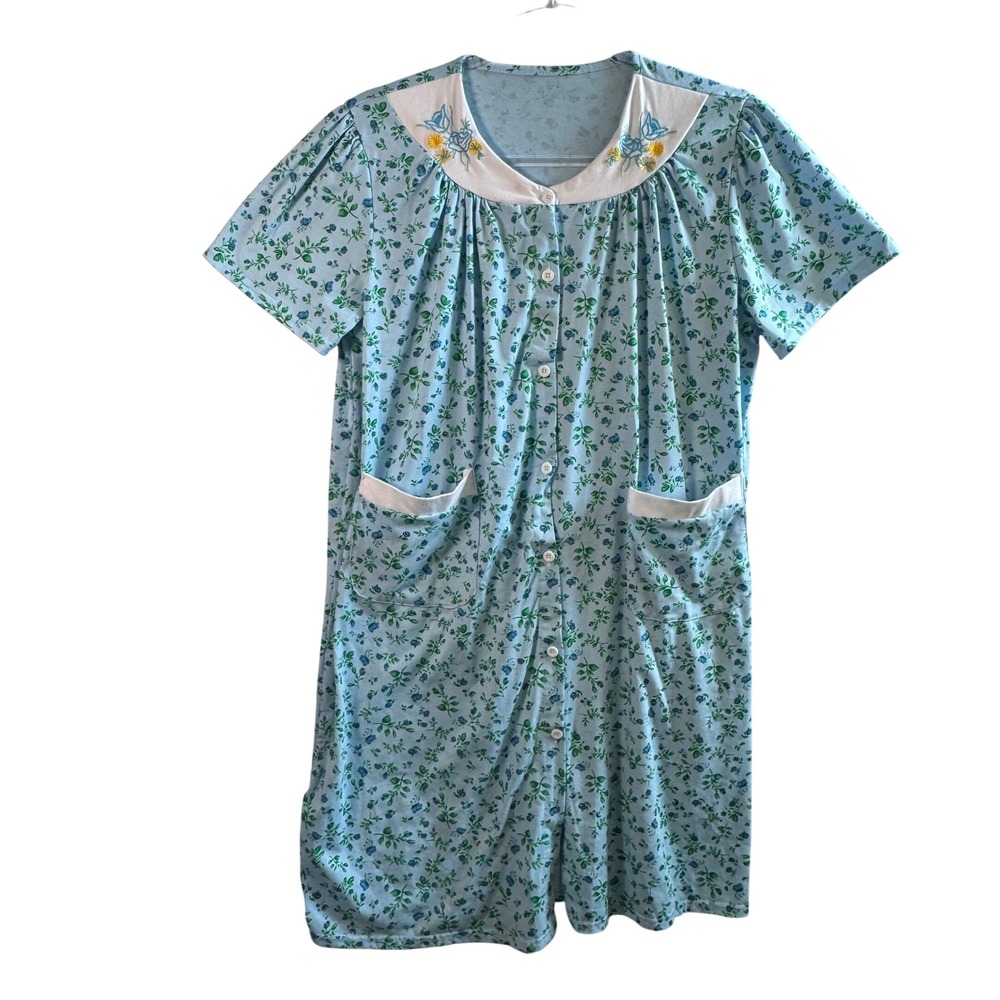Vtg Floral House Dress Duster Blue Embroidered Rose Button‎ Front M Cottagecore